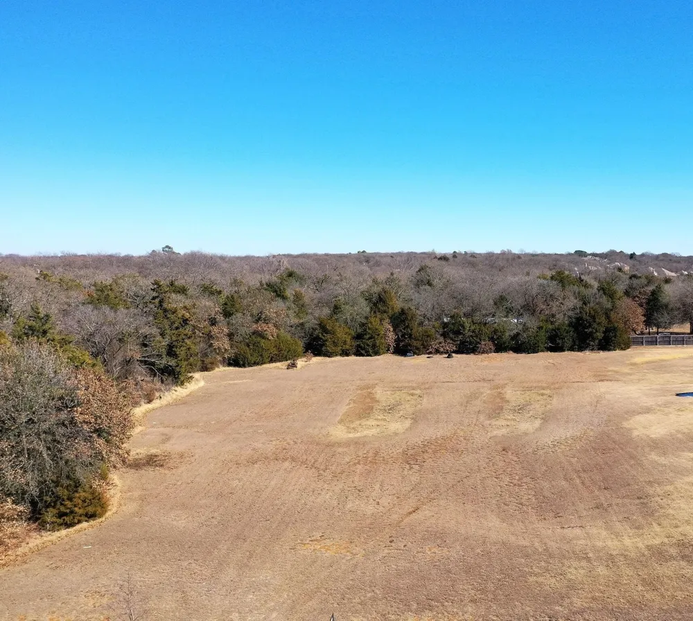 2413 Plantation Drive Burleson, TX 76028