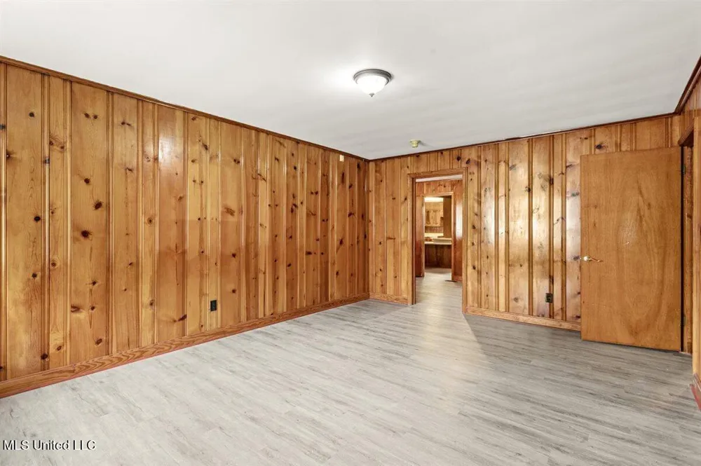 1104 Fairview Drive Waynesboro, MS 39367