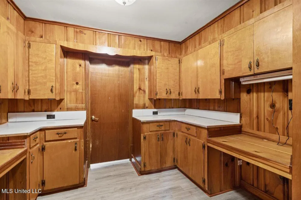 1104 Fairview Drive Waynesboro, MS 39367