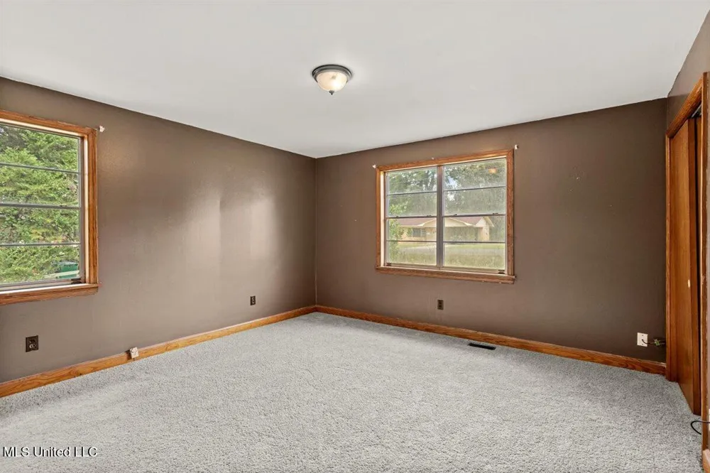 1104 Fairview Drive Waynesboro, MS 39367