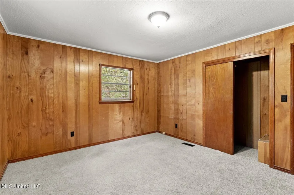 1104 Fairview Drive Waynesboro, MS 39367