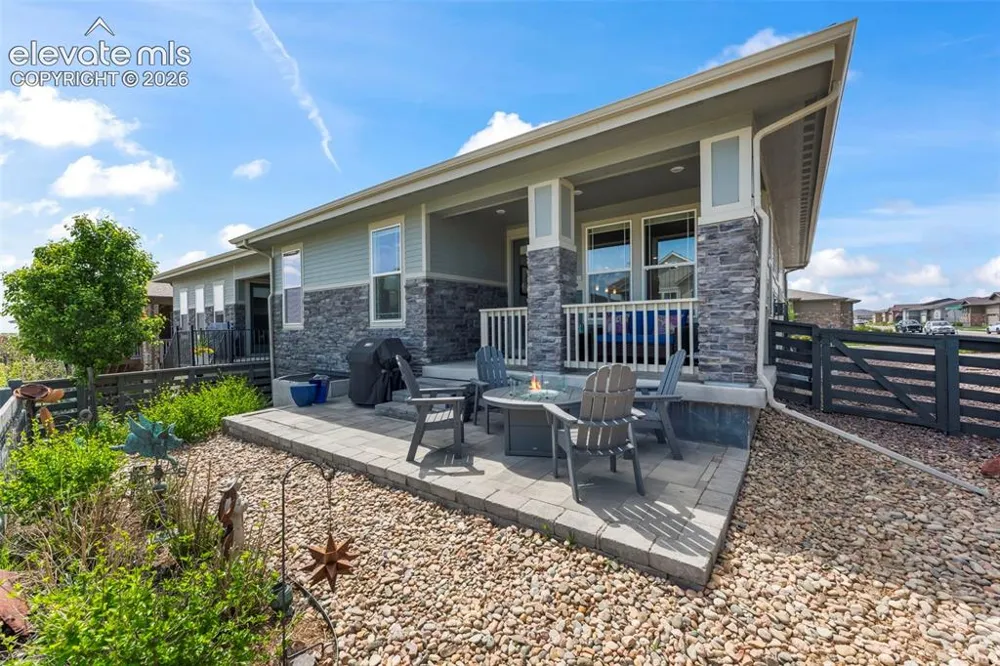 1915 Canyonpoint Lane Castle Pines, CO 80108