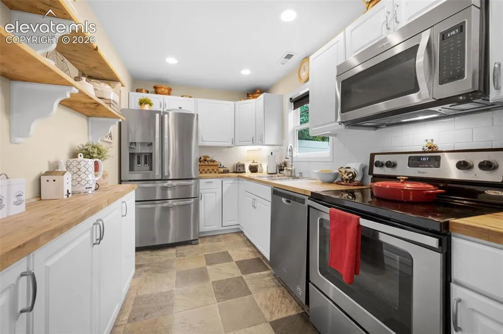 1911 Copley Road Colorado Springs, CO 80920