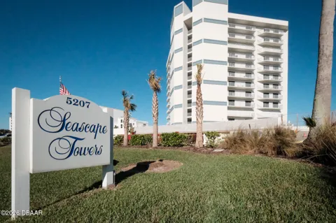 5207 S Atlantic Avenue #426