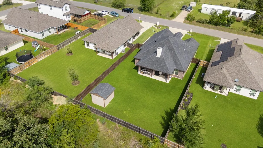 3681 Rabbit Lane Bryan, TX 77808