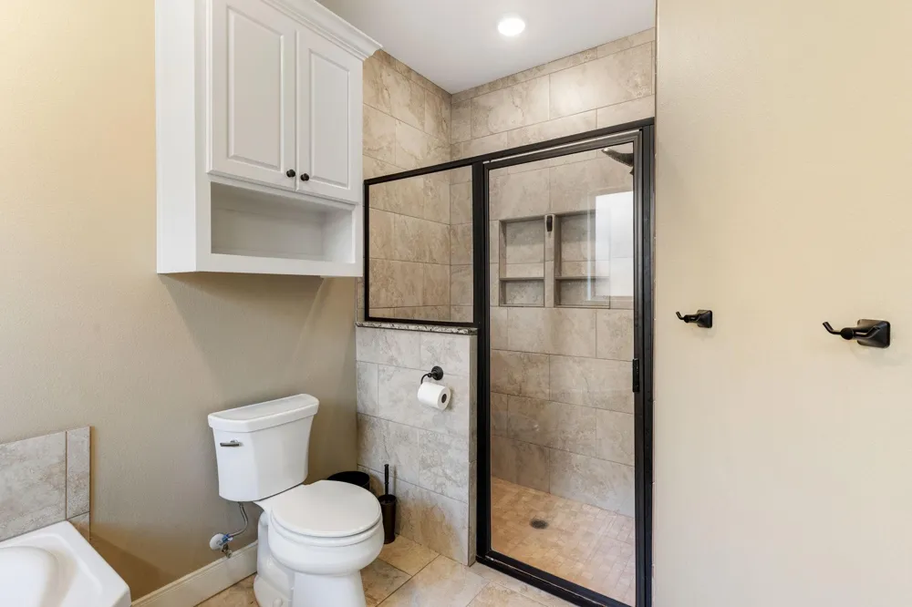3681 Rabbit Lane Bryan, TX 77808