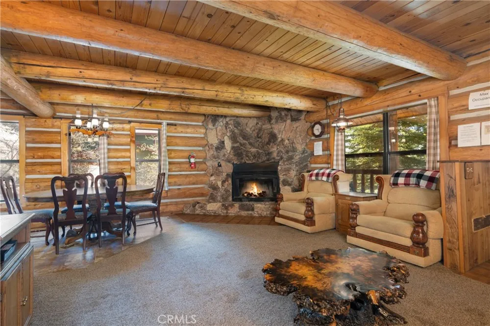 7426 Henness Ridge Road Yosemite, CA 95389