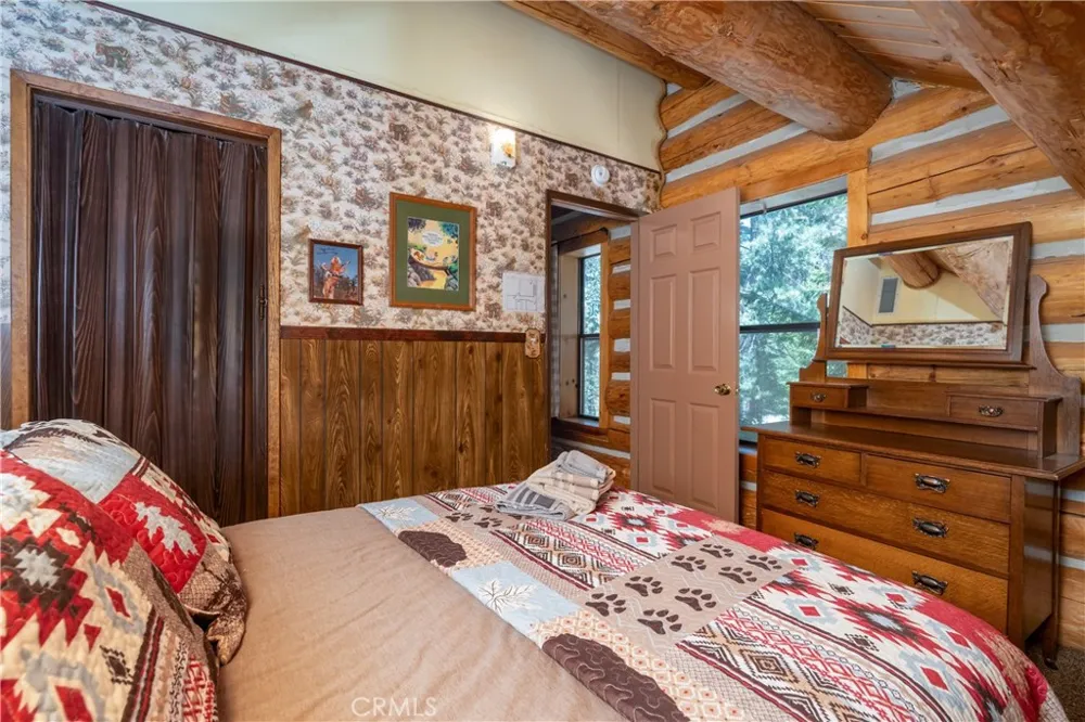 7426 Henness Ridge Road Yosemite, CA 95389