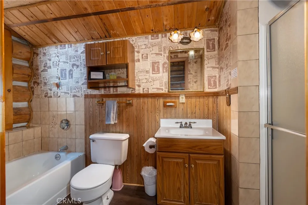 7426 Henness Ridge Road Yosemite, CA 95389