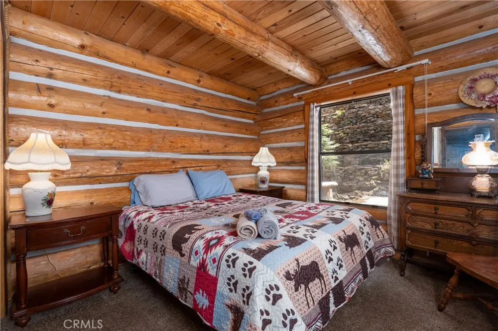 7426 Henness Ridge Road Yosemite, CA 95389