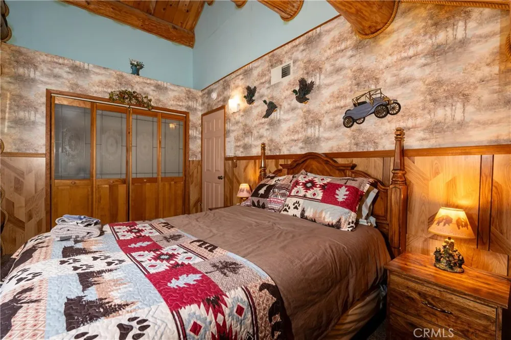 7426 Henness Ridge Road Yosemite, CA 95389