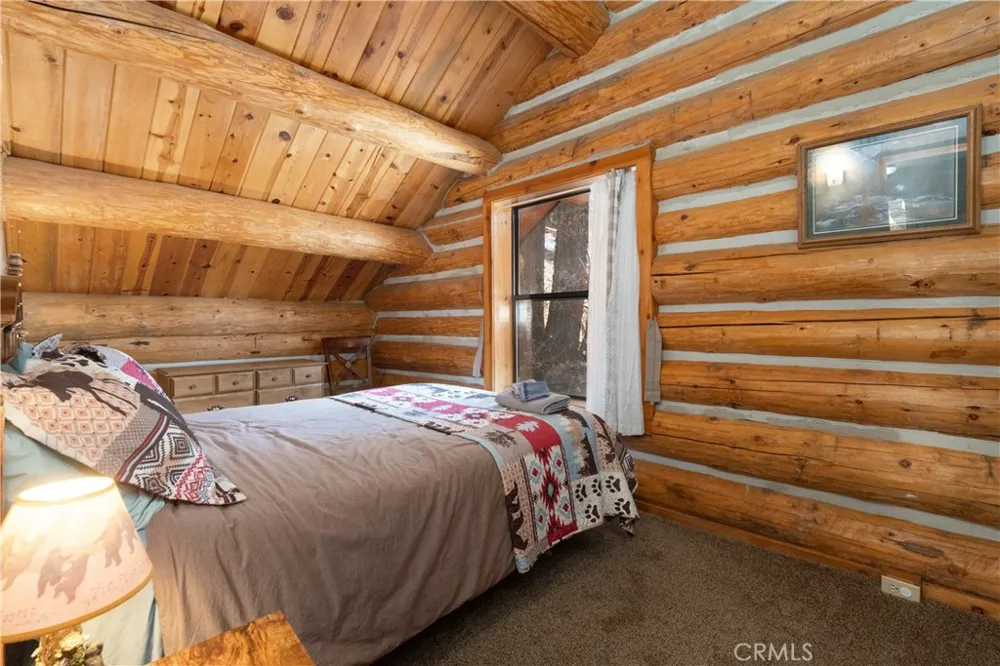 7426 Henness Ridge Road Yosemite, CA 95389