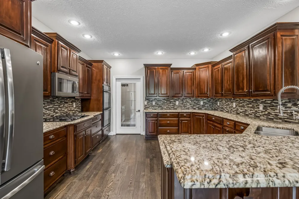 335 Hankins Ln Hartsville, TN 37074