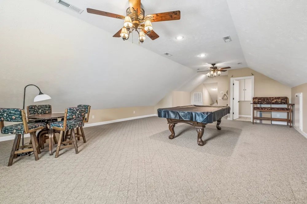 335 Hankins Ln Hartsville, TN 37074