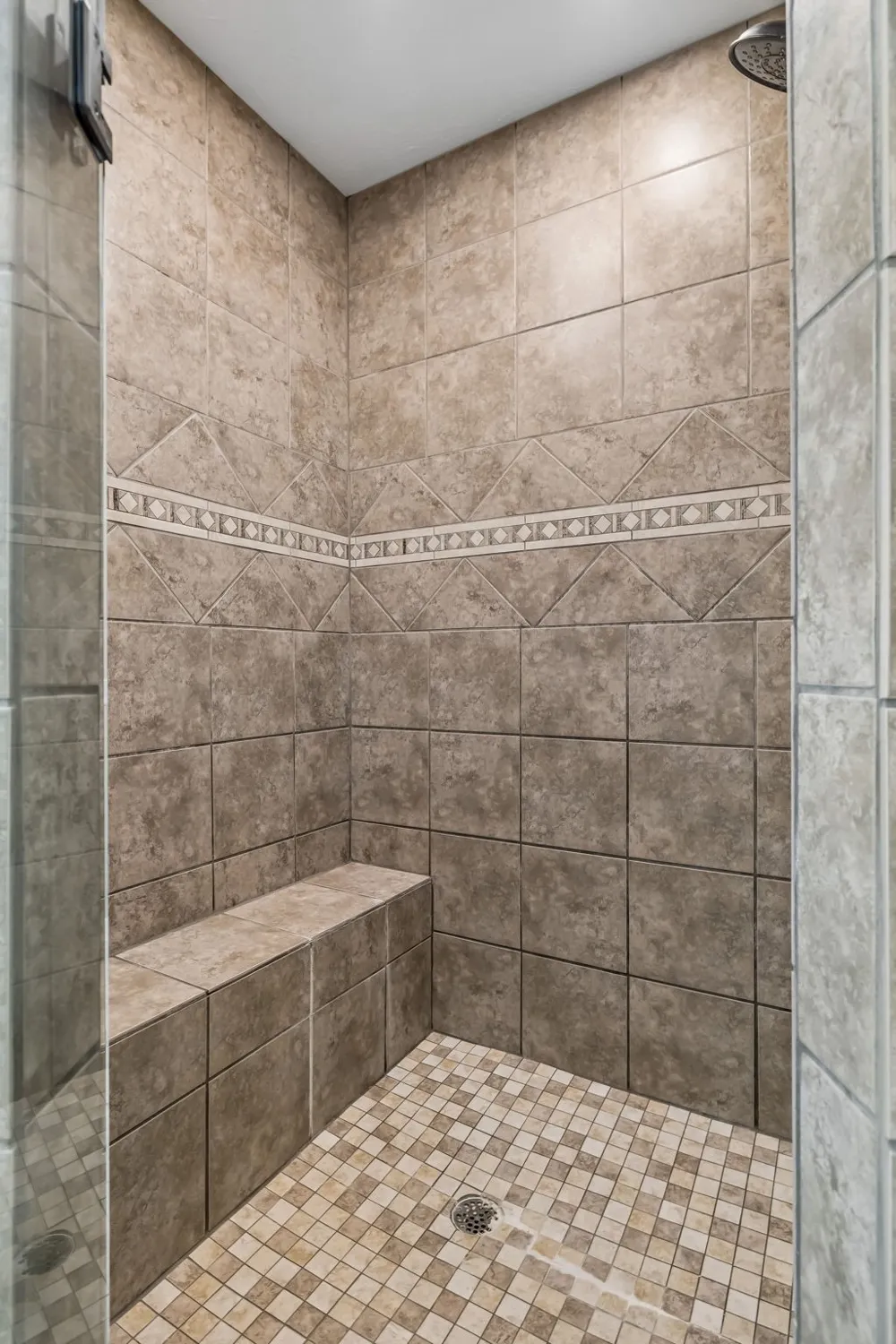 335 Hankins Ln Hartsville, TN 37074