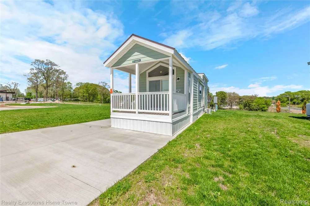 2301 Water St. Lot 8 Port Huron Charter Township, MI 48060