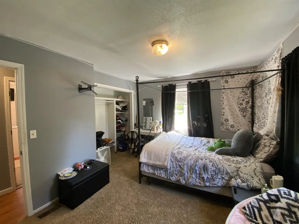 737 Sensabaugh Road Cumming Township, MI 48635