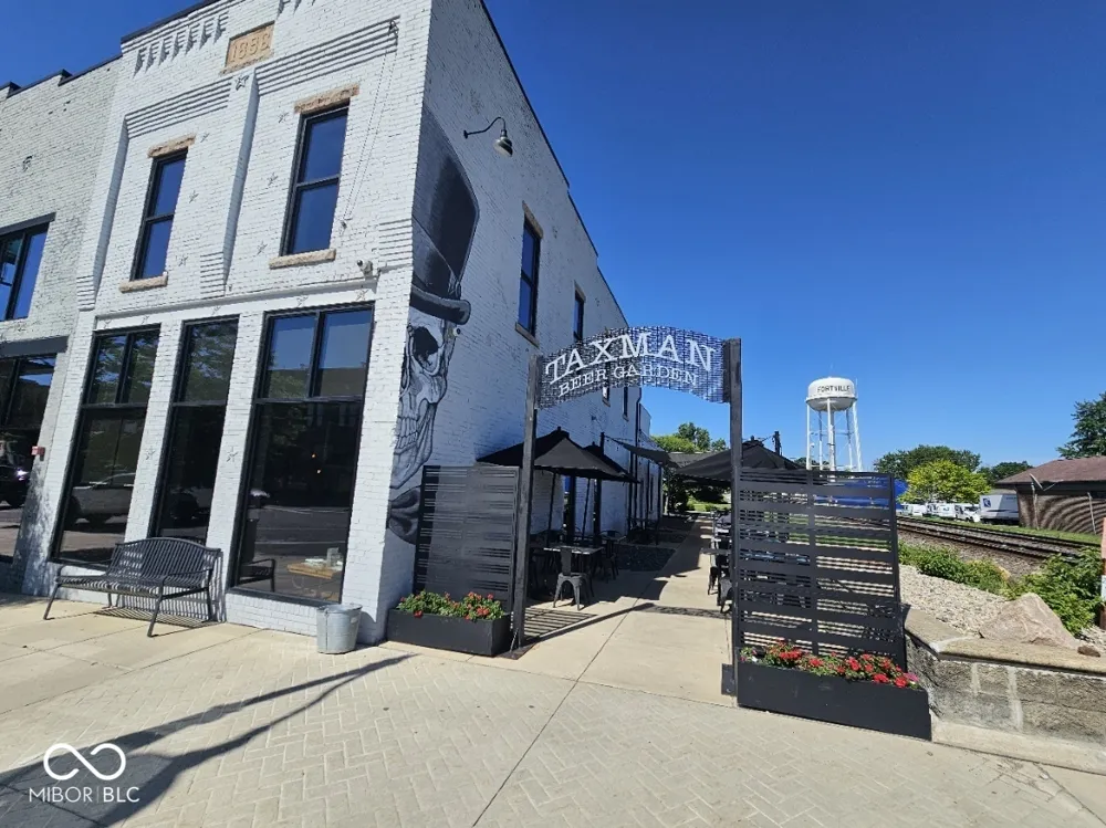 112 Merrill Street Fortville, IN 46040
