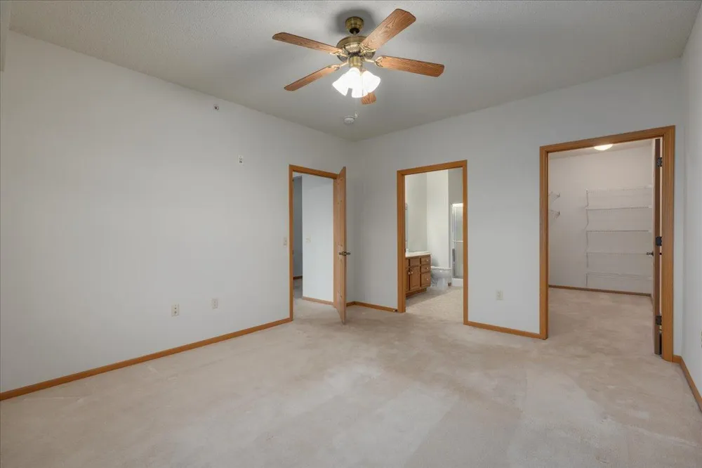 1900 Rush Lake Trail #416 New Brighton, MN 55112