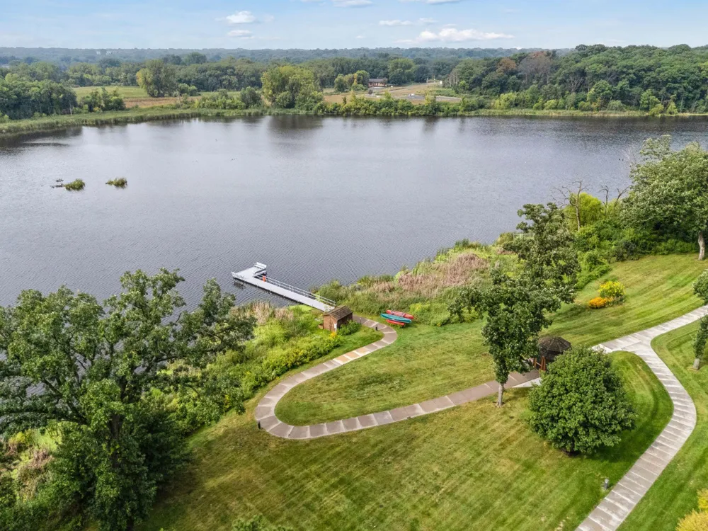 1900 Rush Lake Trail #416 New Brighton, MN 55112