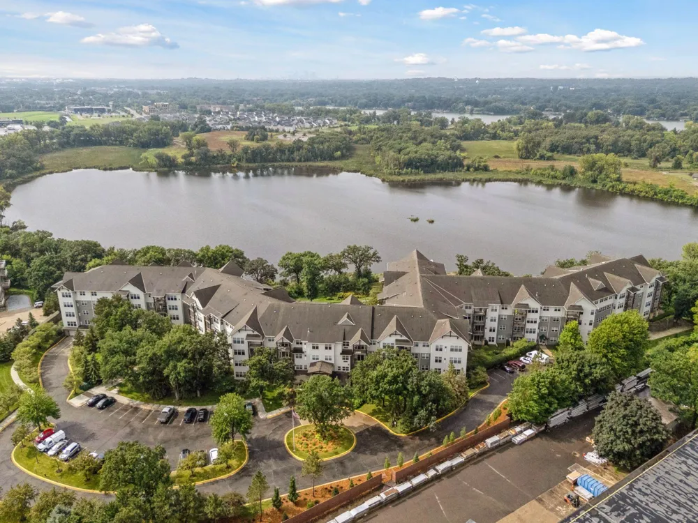 1900 Rush Lake Trail #416 New Brighton, MN 55112