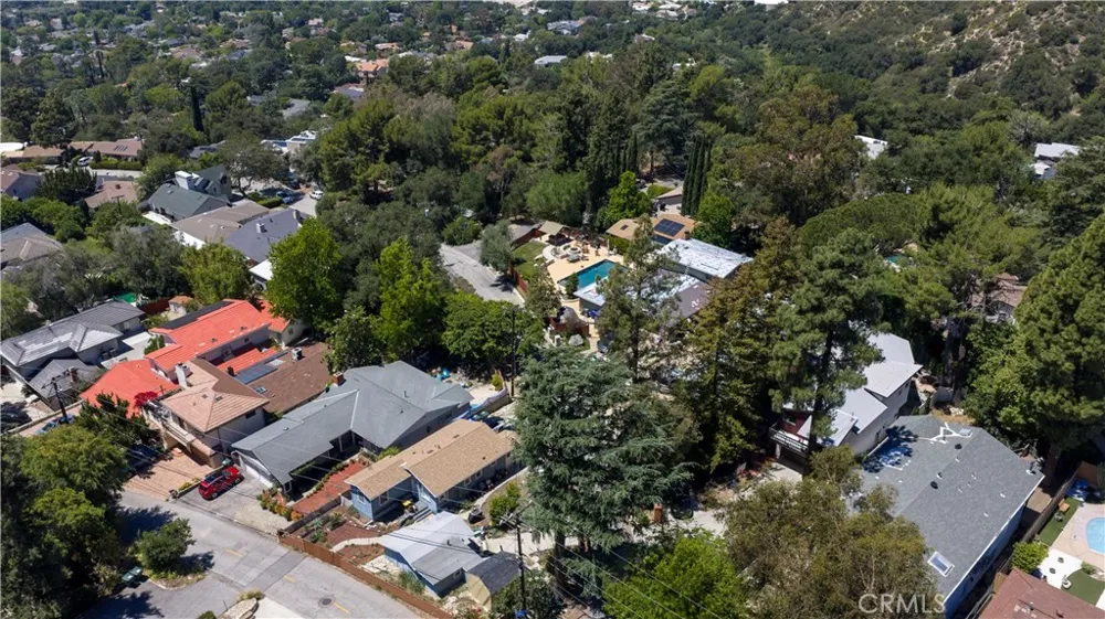 5625 TERRACE DRIVE La Crescenta, CA 91214