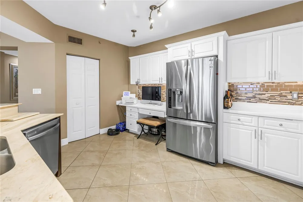16750 GULF BOULEVARD #313 North Redington Beach, FL 33708