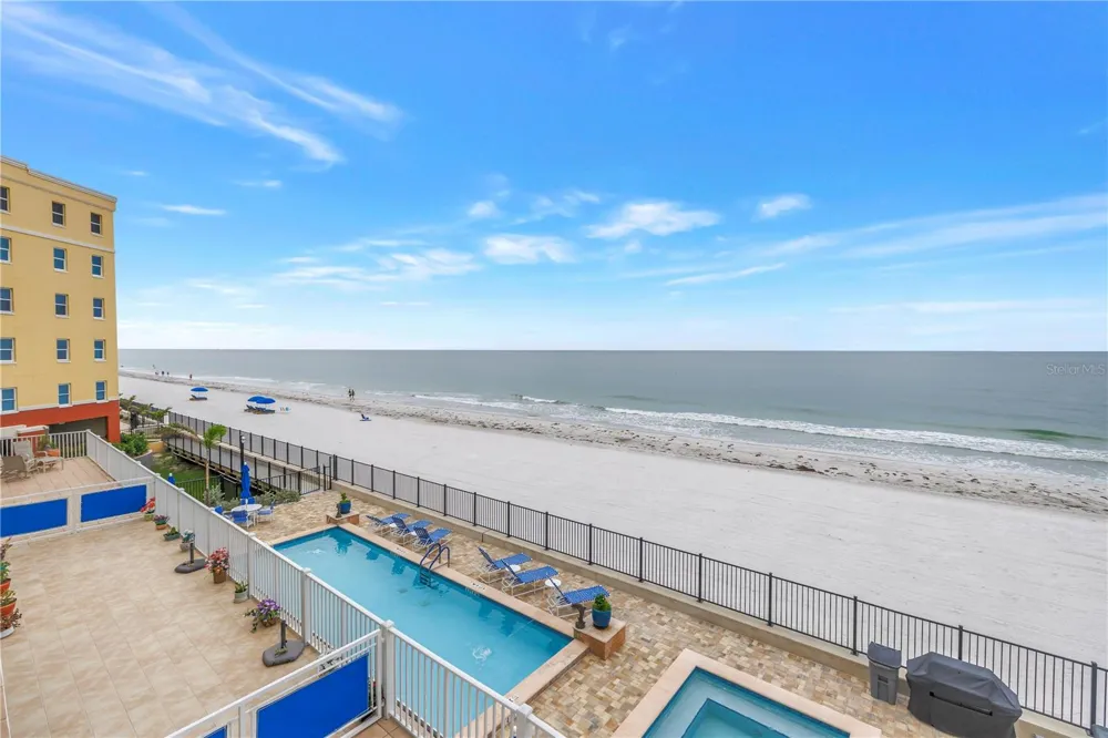 16750 GULF BOULEVARD #313 North Redington Beach, FL 33708