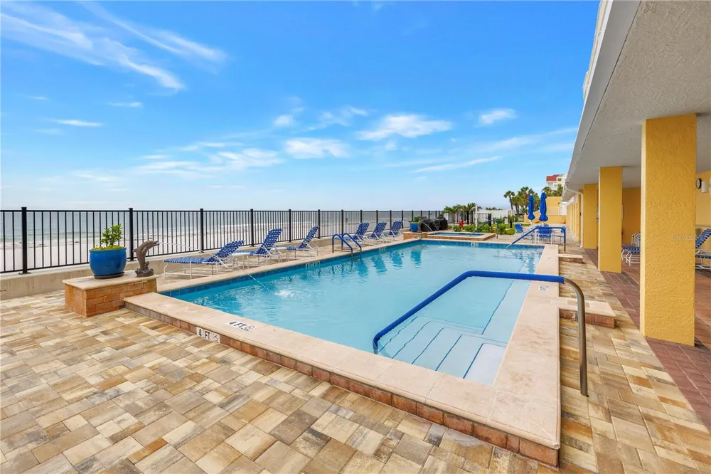 16750 GULF BOULEVARD #313 North Redington Beach, FL 33708