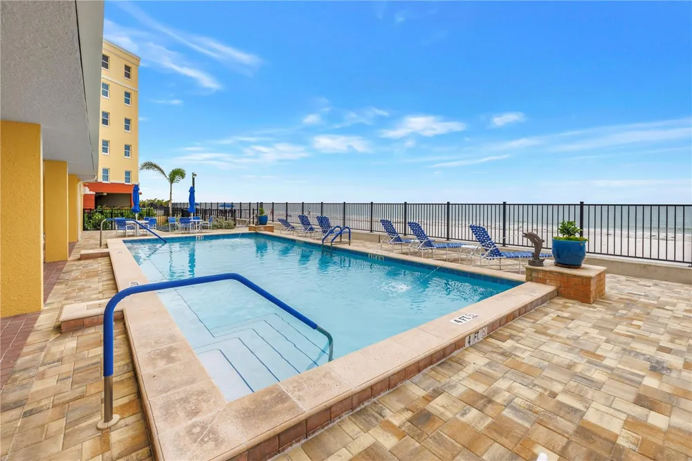 16750 GULF BOULEVARD #313 North Redington Beach, FL 33708