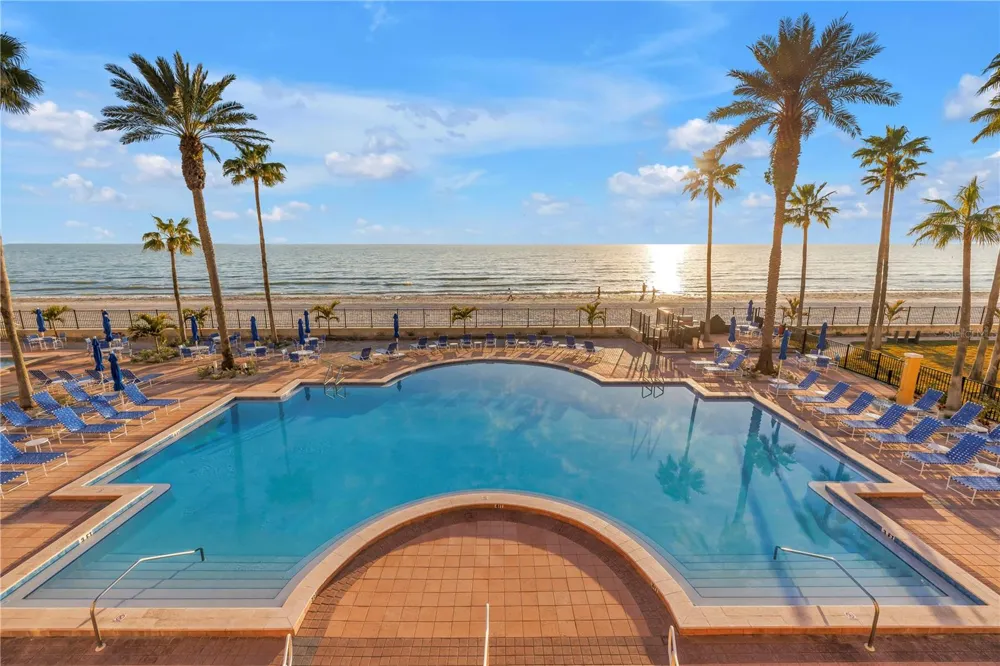 16750 GULF BOULEVARD #313 North Redington Beach, FL 33708