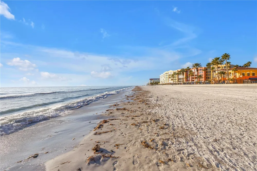 16750 GULF BOULEVARD #313 North Redington Beach, FL 33708