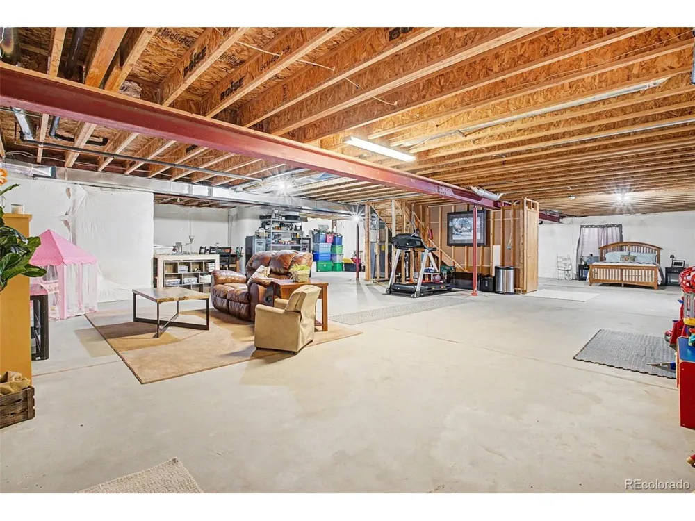 16555 Umpire Court Hudson, CO 80642