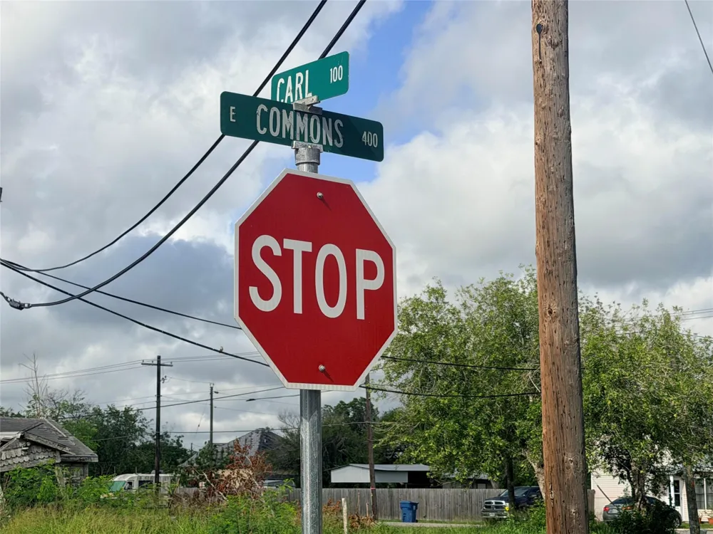 101 Carl Street Refugio, TX 78377