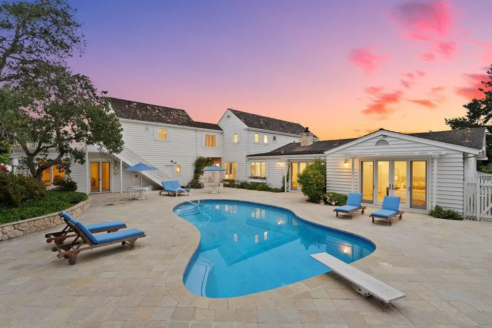 22 Hollins Drive Santa Cruz, CA 95060