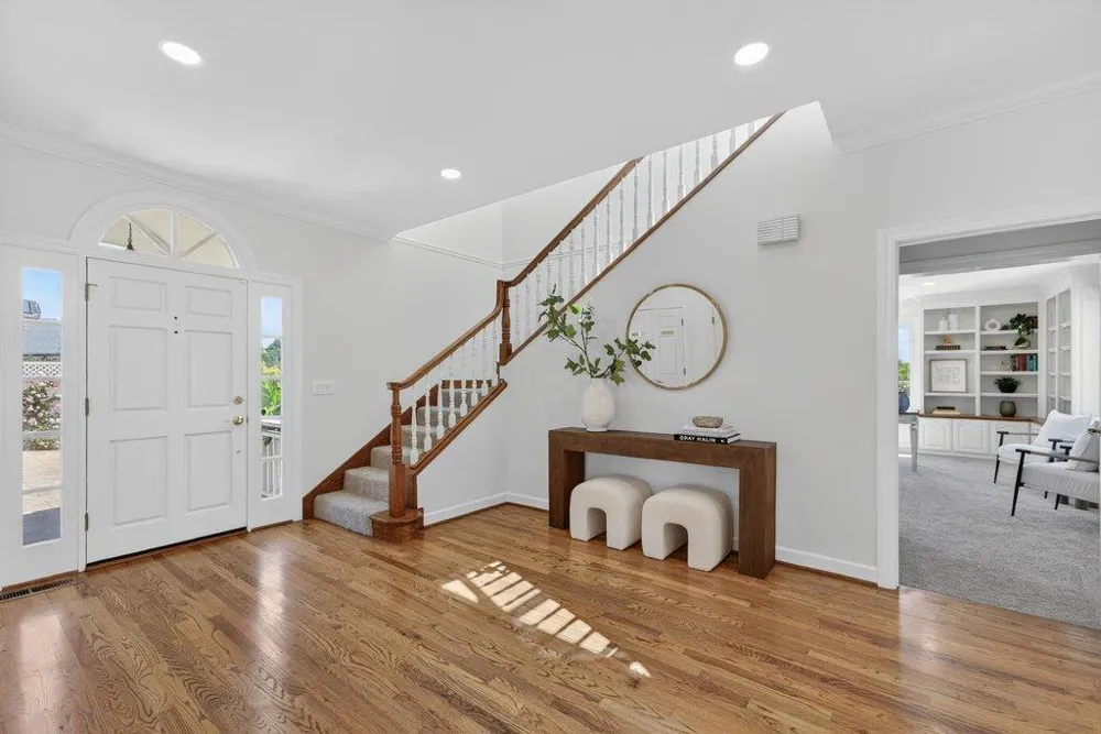 22 Hollins Drive Santa Cruz, CA 95060
