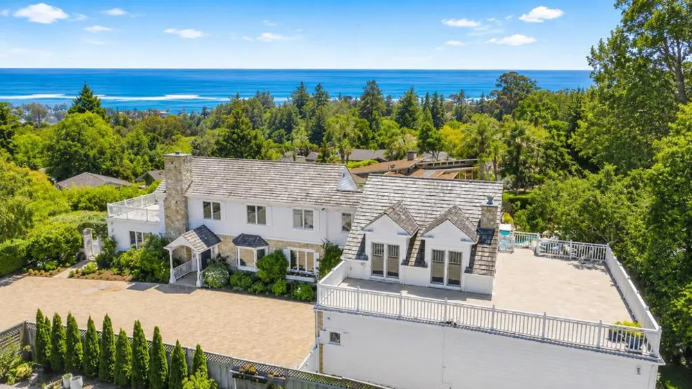 22 Hollins Drive Santa Cruz, CA 95060