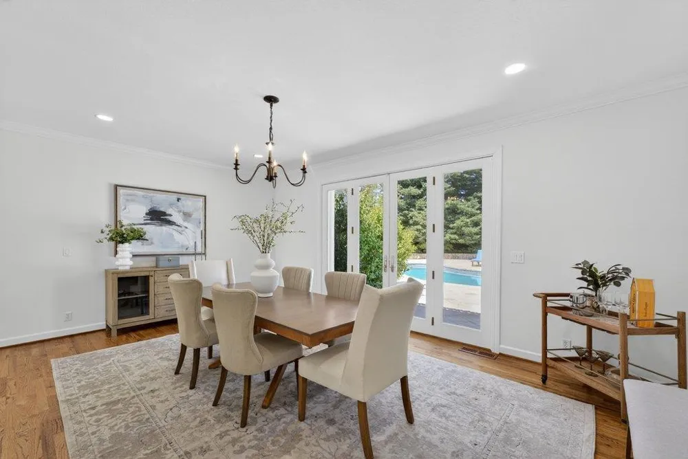 22 Hollins Drive Santa Cruz, CA 95060
