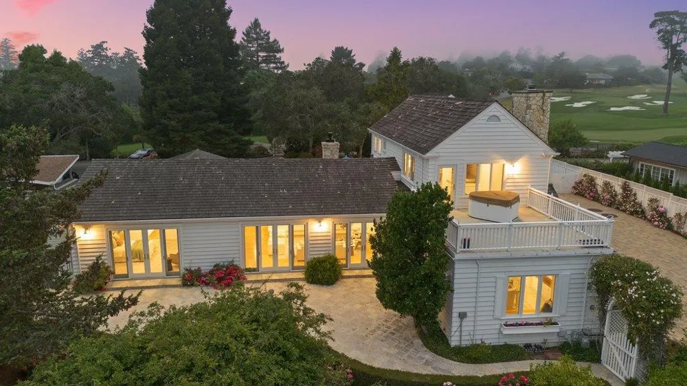 22 Hollins Drive Santa Cruz, CA 95060
