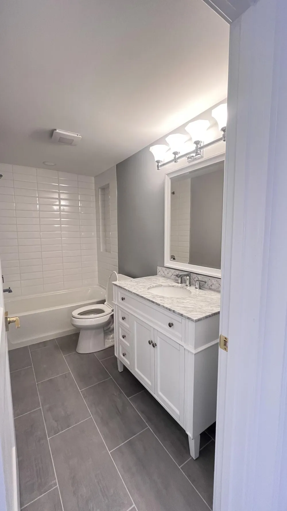 1054 Bristol Court Northville City, MI 48167