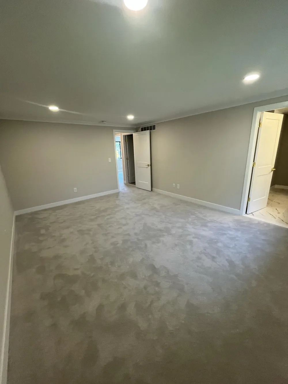 1054 Bristol Court Northville City, MI 48167