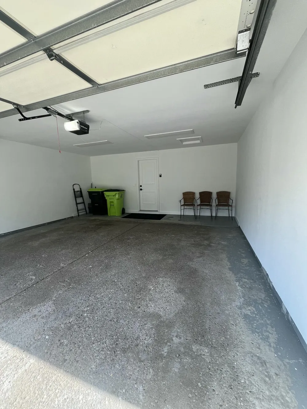 1054 Bristol Court Northville City, MI 48167