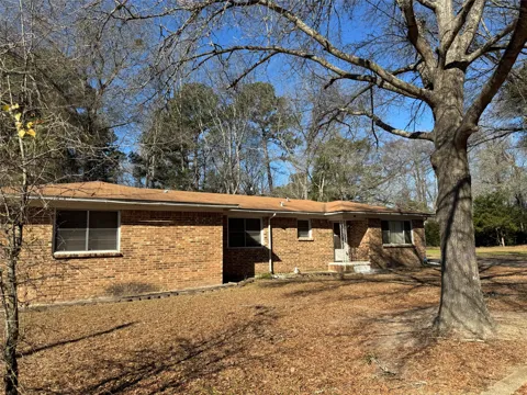 259 Lone Oak Drive