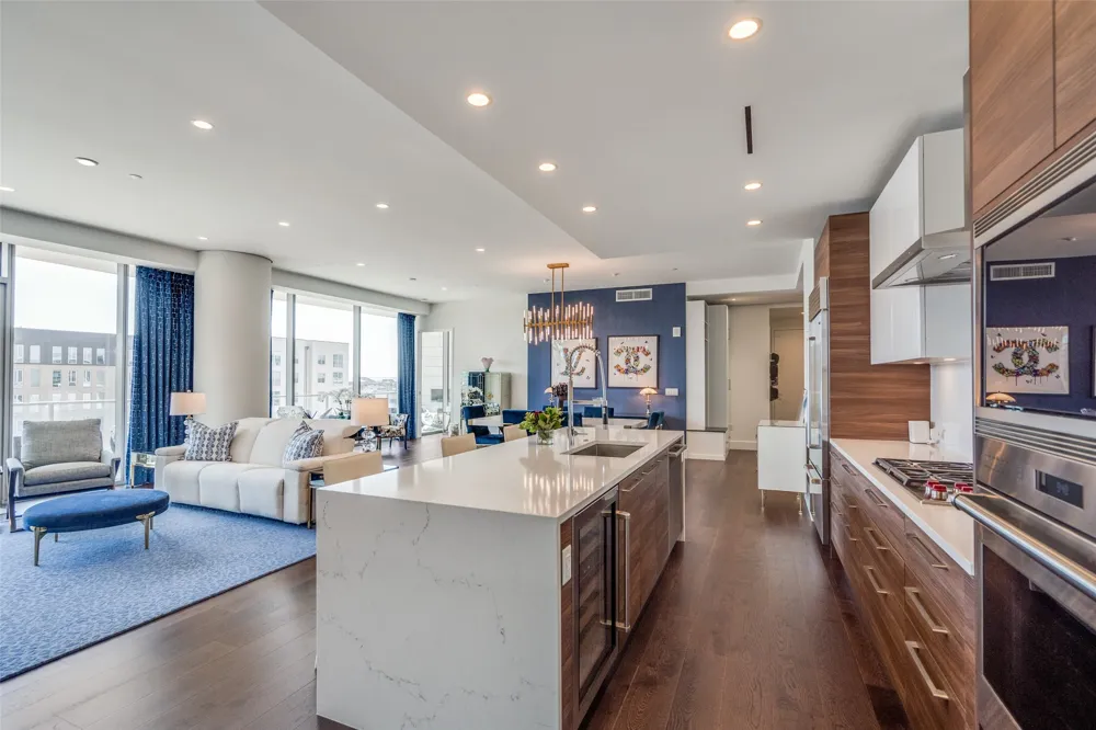7901 Windrose Avenue #504 Plano, TX 75024