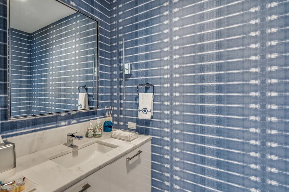 7901 Windrose Avenue #504 Plano, TX 75024