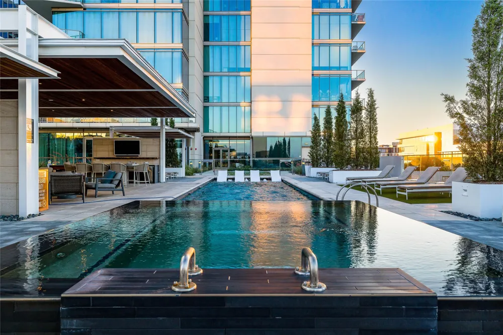 7901 Windrose Avenue #504 Plano, TX 75024
