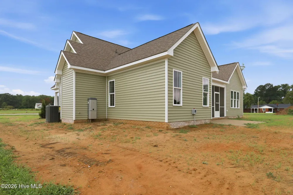 5894 Baylors Way Kenly, NC 27542