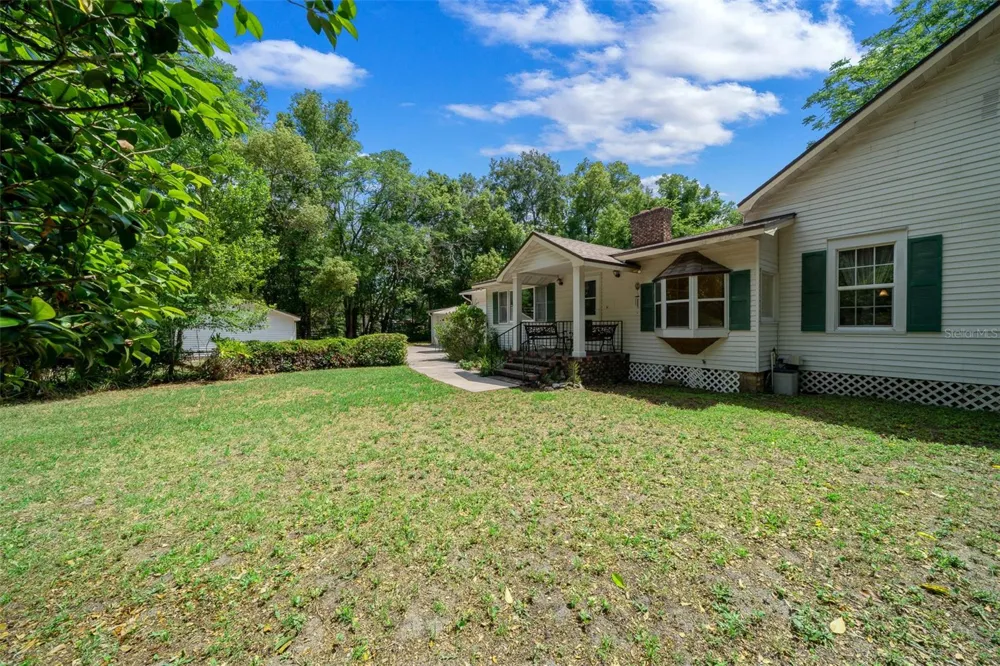 1985 NE 97TH STREED ROAD Anthony, FL 32617
