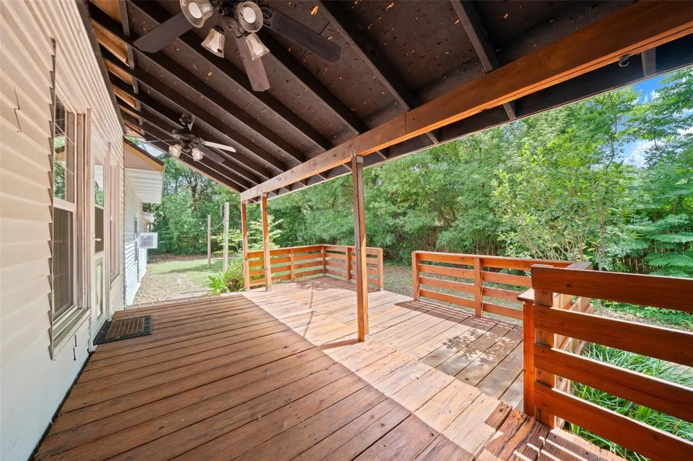 1985 NE 97TH STREED ROAD Anthony, FL 32617