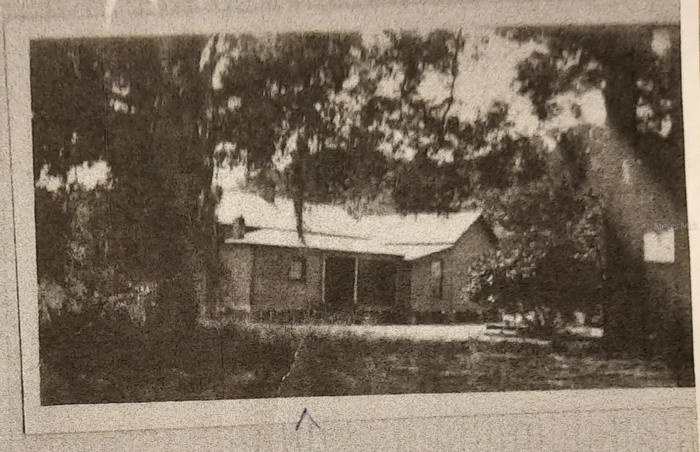 1985 NE 97TH STREED ROAD Anthony, FL 32617